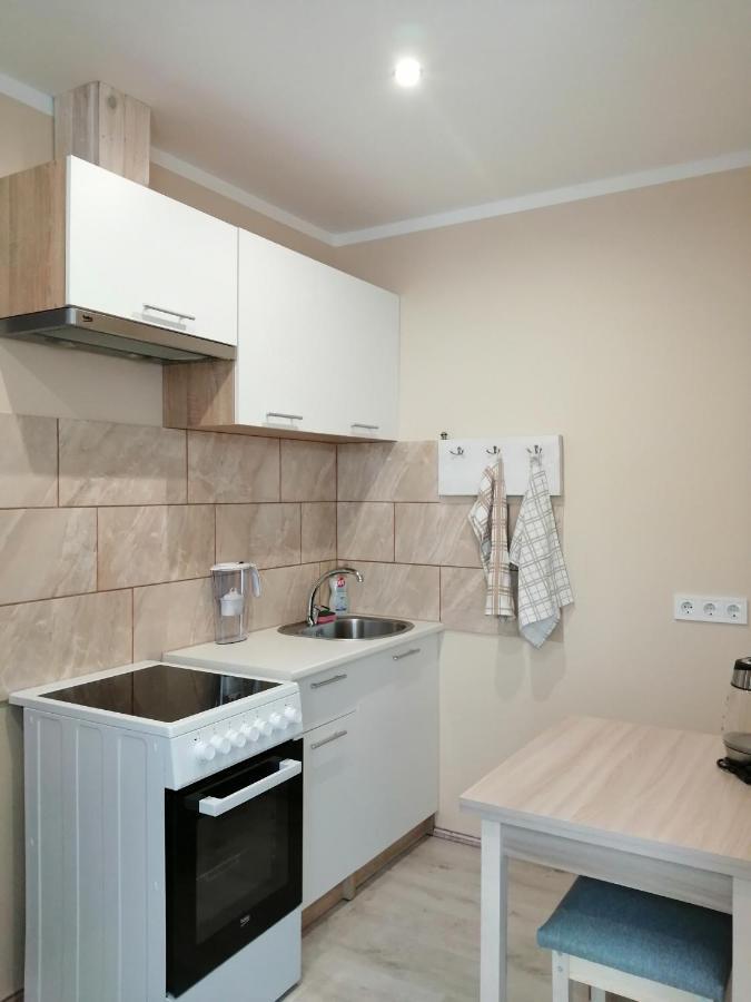 Apartamenti Miera Osta Liepāja Extérieur photo