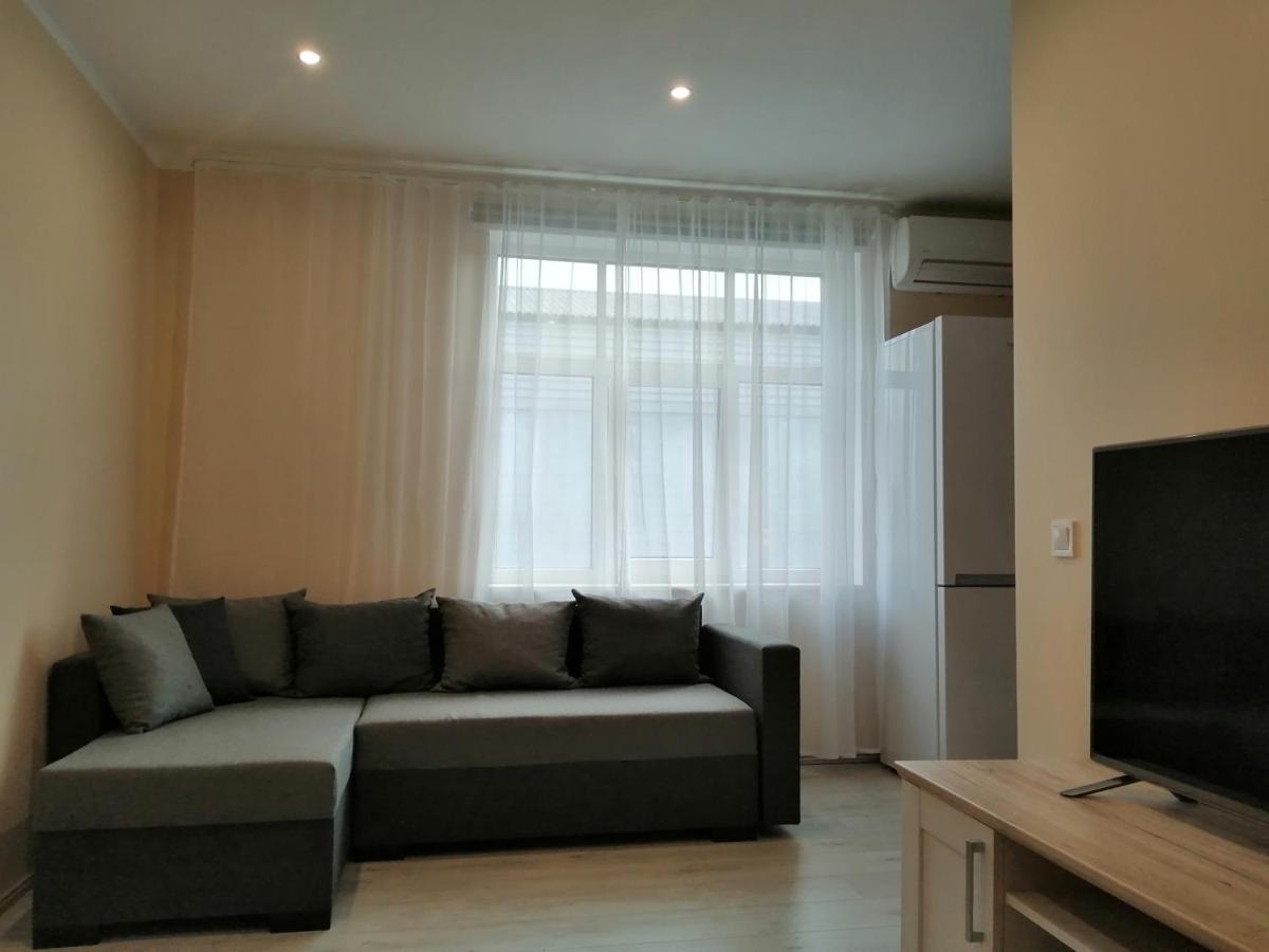 Apartamenti Miera Osta Liepāja Extérieur photo
