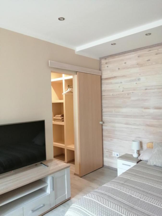 Apartamenti Miera Osta Liepāja Extérieur photo